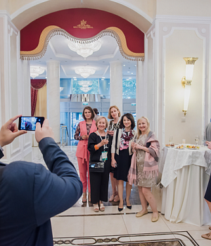 Фотоотчет с сателлитного симпозиума ELUXEO LAUNCH SYMPOSIUM в рамках конференции YES2019
